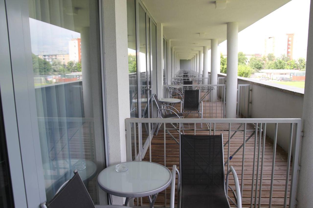 Corner Hotel Angyalfoeld Budapeszt Zewnętrze zdjęcie