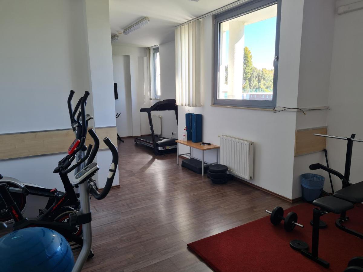 Corner Hotel Angyalfoeld Budapeszt Zewnętrze zdjęcie